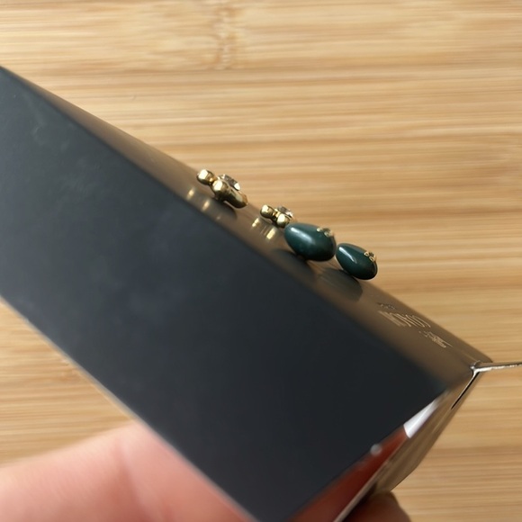 Brand New Coach Set of Two Post Earrings Heart Gold Tone Signature “C” - Picture 8 of 11